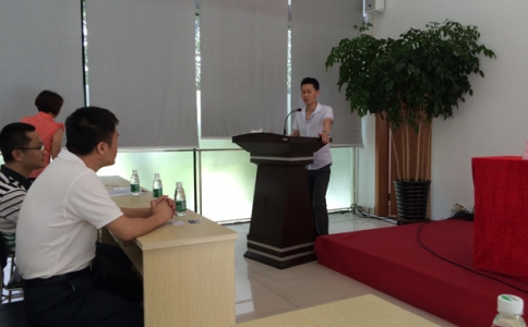 祝賀瀟灑模具與東莞橫瀝模具學院聯合辦學簽約圓滿成功