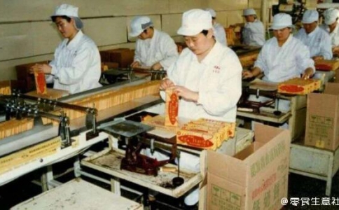 鈣奶餅干憑啥在山東人心中封神？與奧利奧一較高下，熱銷60年！