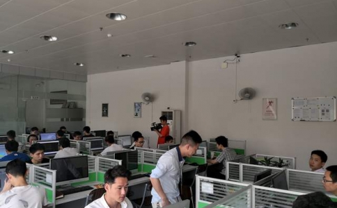 東莞市電視臺采訪瀟灑學校